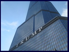 Chicago Architecture Foundation Boat Tour 08 - Trump Tower